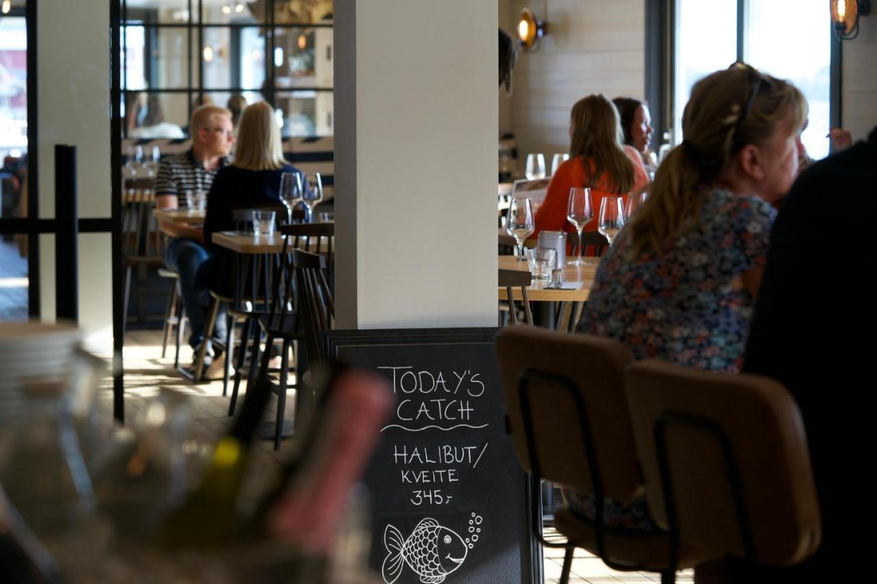 Solsiden Brygge Rorbuer Hotel บอลสตาด ภายนอก รูปภาพ